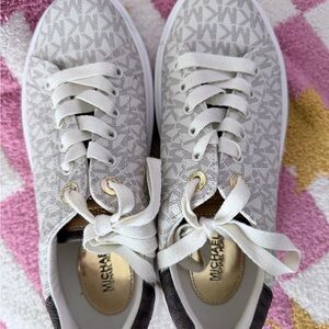 Michael Kors Women's White and Gold Patterned Sneakers